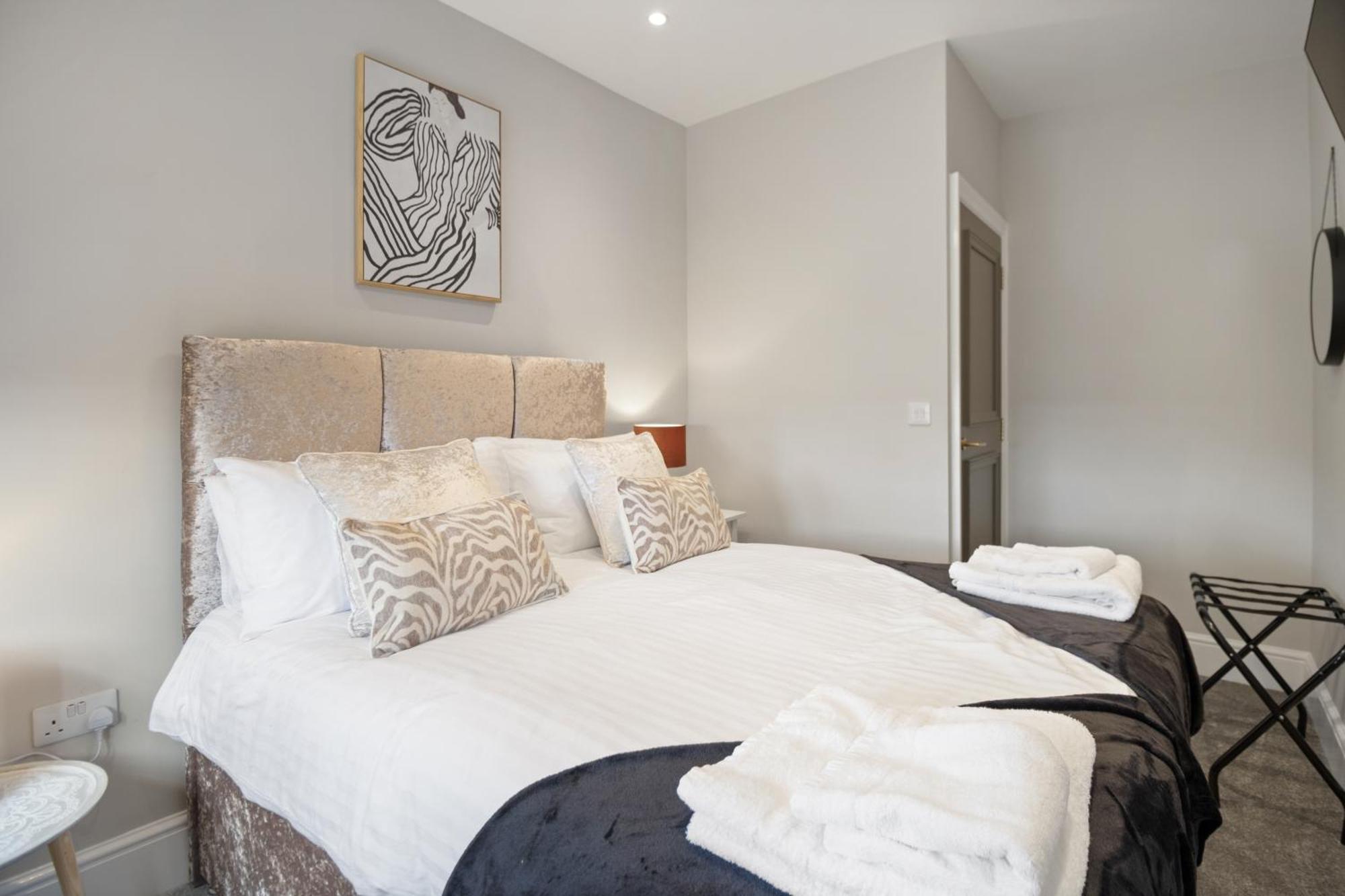 Whiskawaystays - Victoria House - Apartment 6 Worcester Extérieur photo